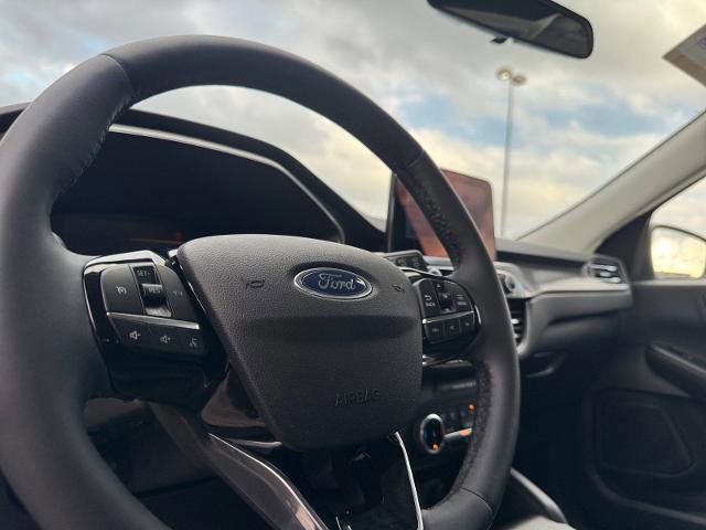 Certified 2023 Ford Escape Active AWD/4WD image 30