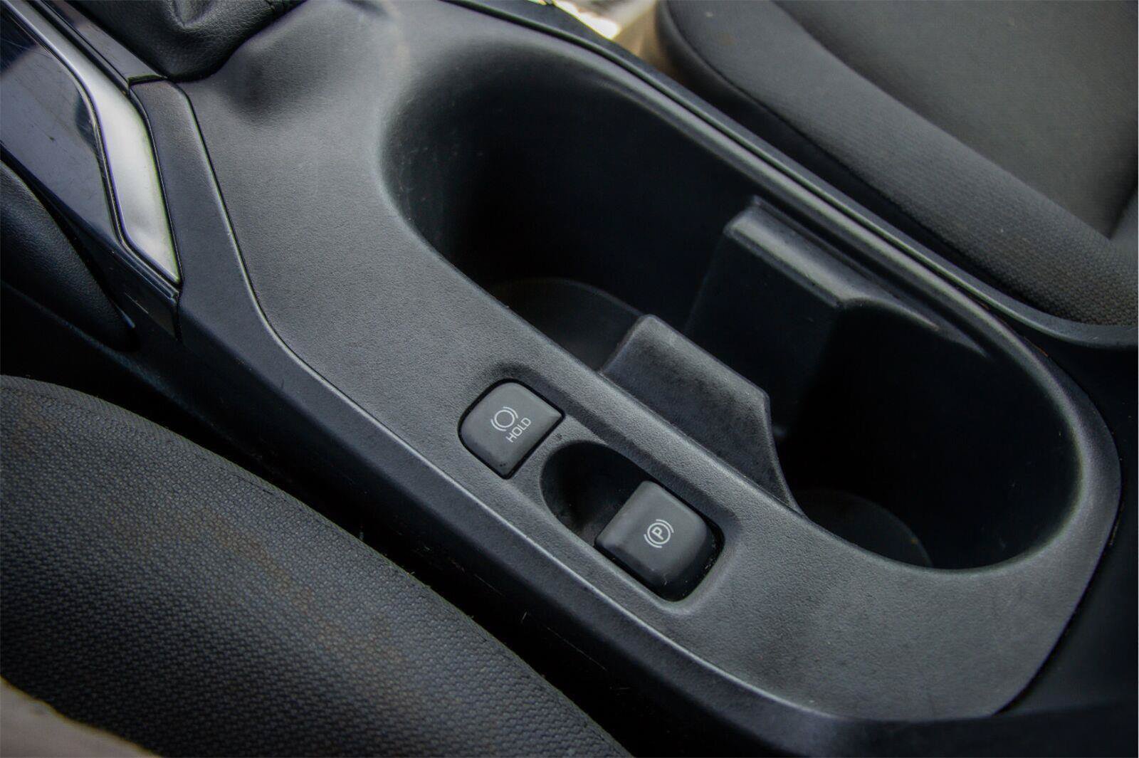 Used 2024 Toyota Corolla LE FWD image 19