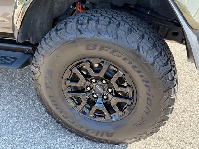 Certified 2024 Ford Bronco Raptor w/ Interior Carbon Fiber Pack 6 AWD/4WD image 6