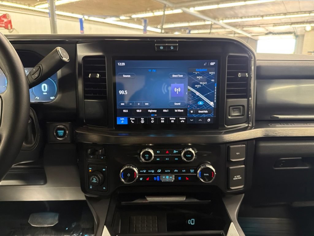 Certified 2025 Ford F350 Lariat w/ Tremor Off-Road Package AWD/4WD image 15