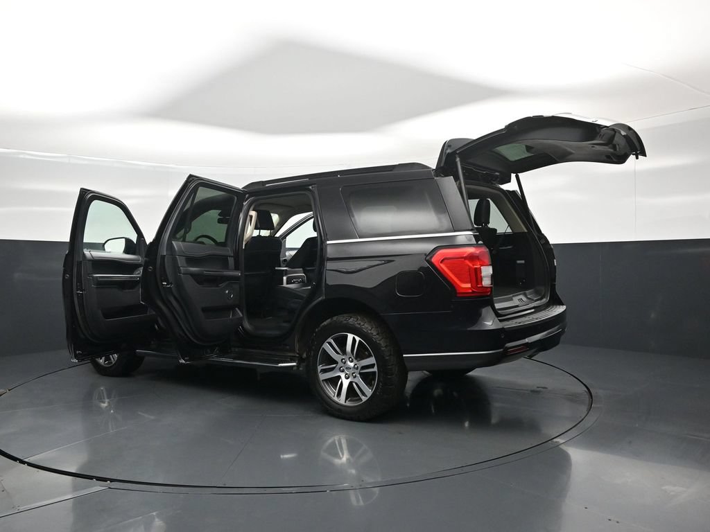 Certified 2023 Ford Expedition XLT AWD/4WD image 5