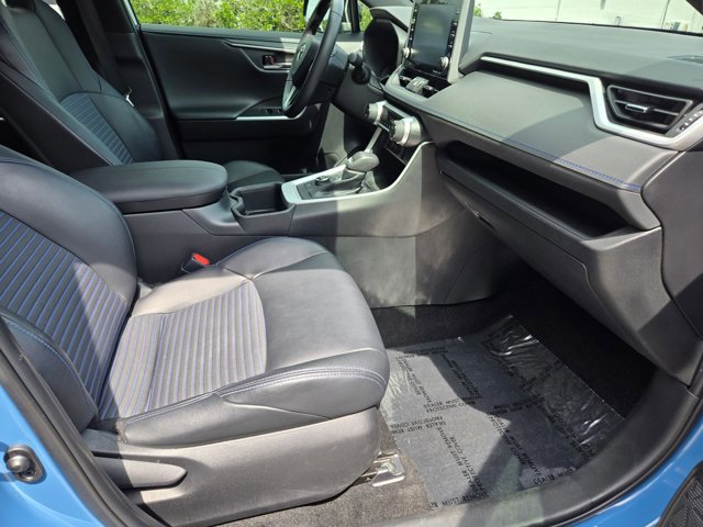 Used 2022 Toyota RAV4 XSE AWD/4WD image 19
