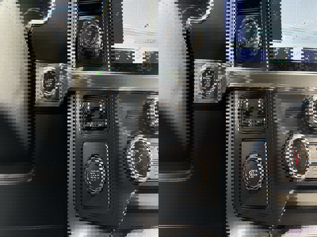 Certified 2023 Ford F150 Lariat image 23