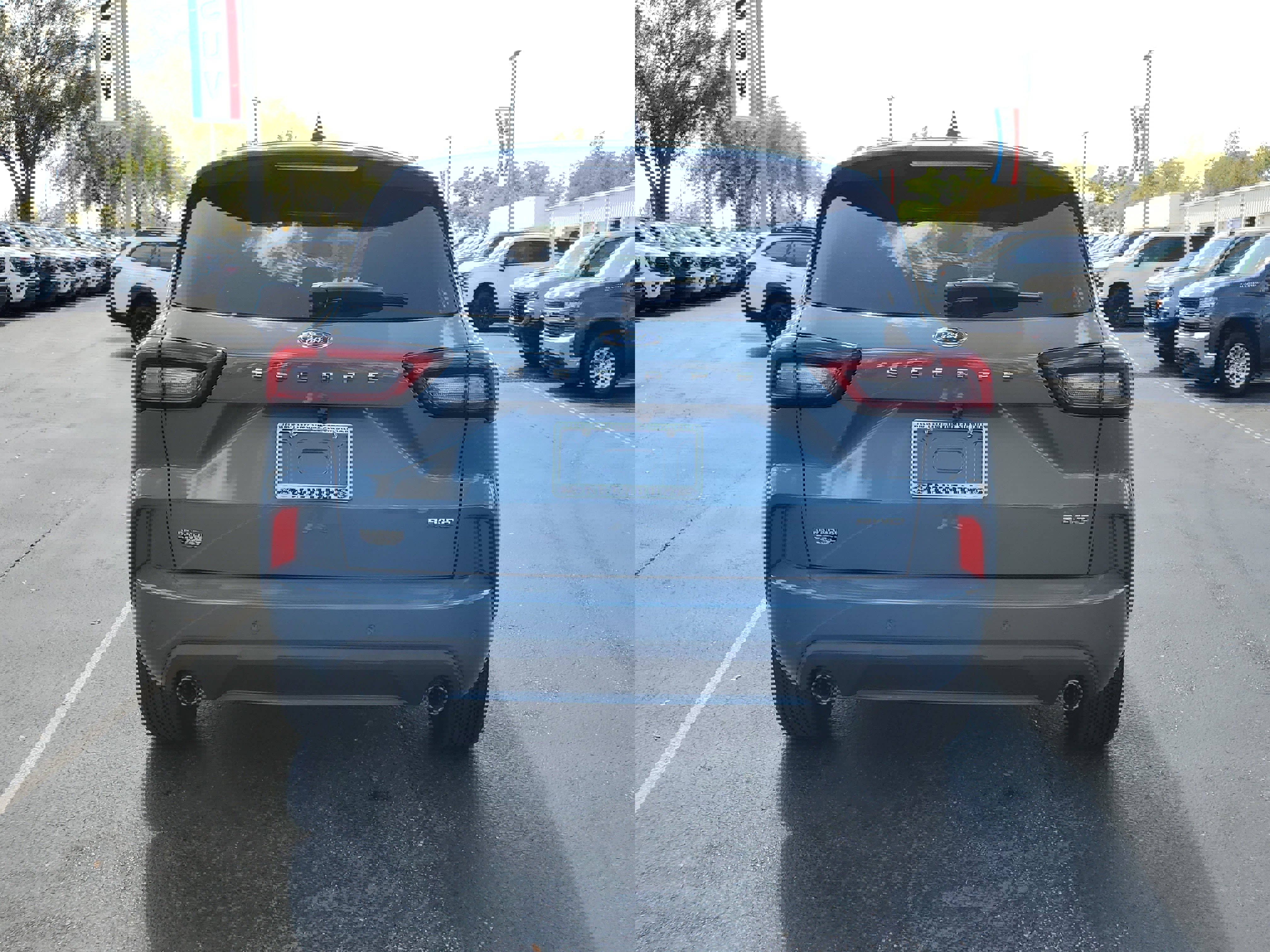 Certified 2023 Ford Escape ST-Line Elite w/ Premium Technology Package image 2