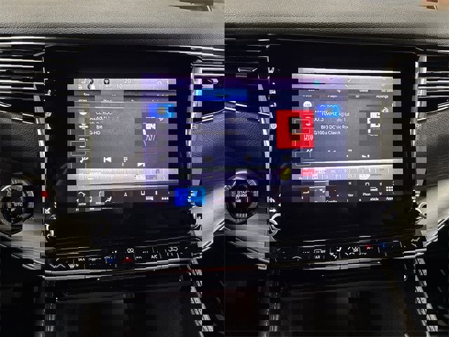 Used 2023 Jeep Wagoneer L Series II image 8