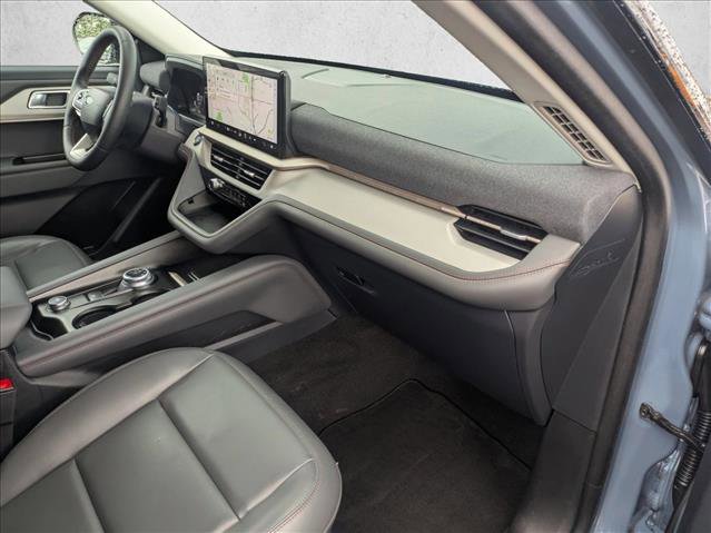 Certified 2025 Ford Explorer Active w/ Active Comfort Package RWD image 19