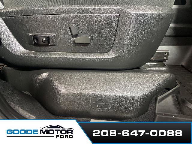 Used 2021 RAM 2500 Laramie w/ Body Color Bumper Group image 13
