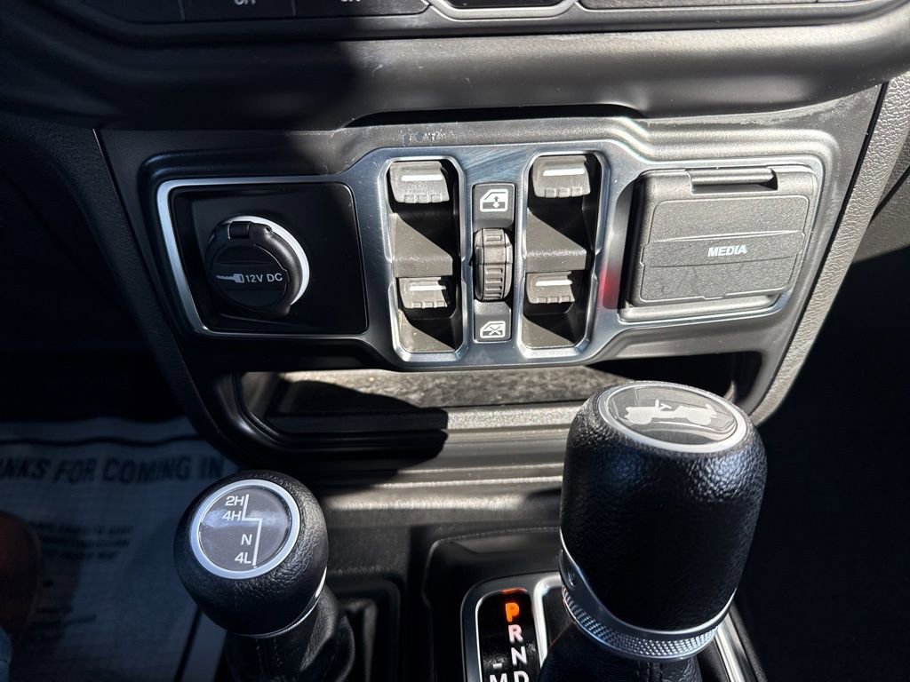 Used 2021 Jeep Wrangler Unlimited Sport image 4