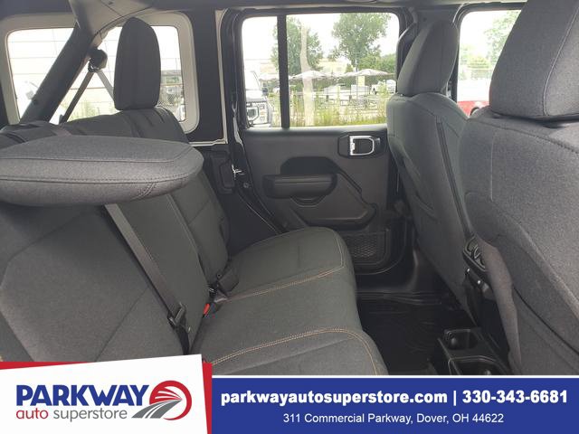 Used 2024 Jeep Wrangler Unlimited Sport AWD/4WD image 20