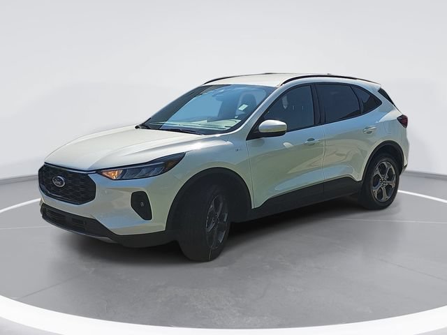 Certified 2025 Ford Escape ST-Line Select AWD/4WD image 7
