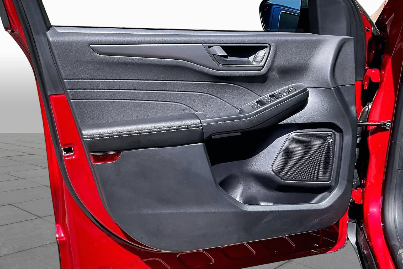 Certified 2026 Ford Escape Active w/ Tech Pack #1 FWD image 22