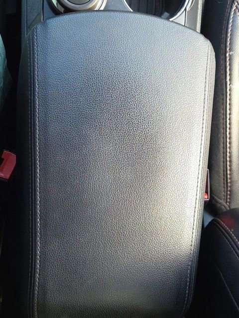 Certified 2019 Ford Explorer XLT w/ Equipment Group 202A image 36