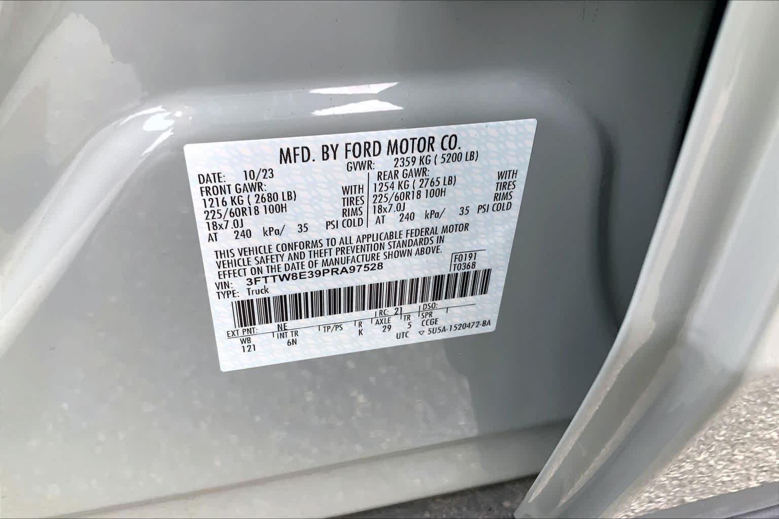 Certified 2023 Ford Maverick Lariat FWD image 29