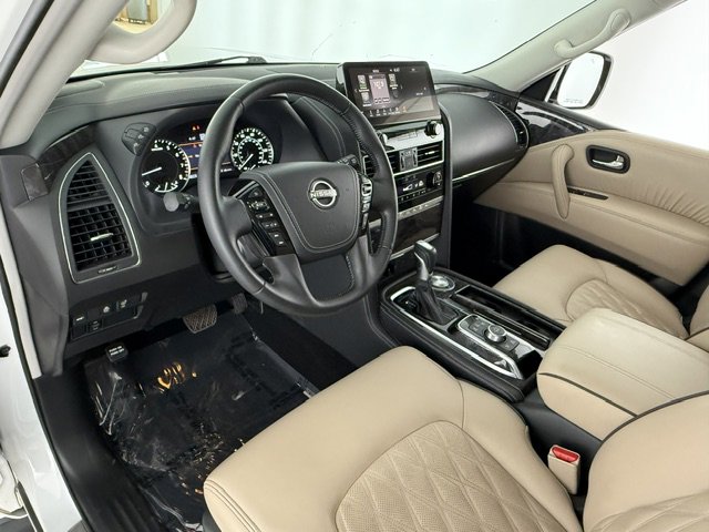 Used 2023 Nissan Armada Platinum w/ Captain's Chairs Package RWD image 10