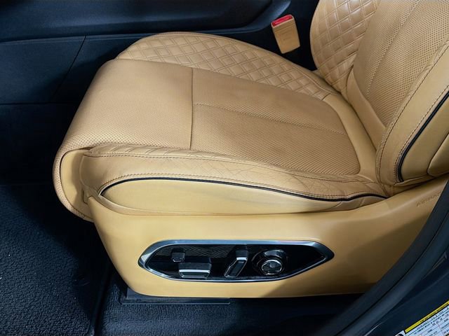 Used 2022 Jeep Grand Cherokee L Summit w/ Luxury Tech Group V image 24