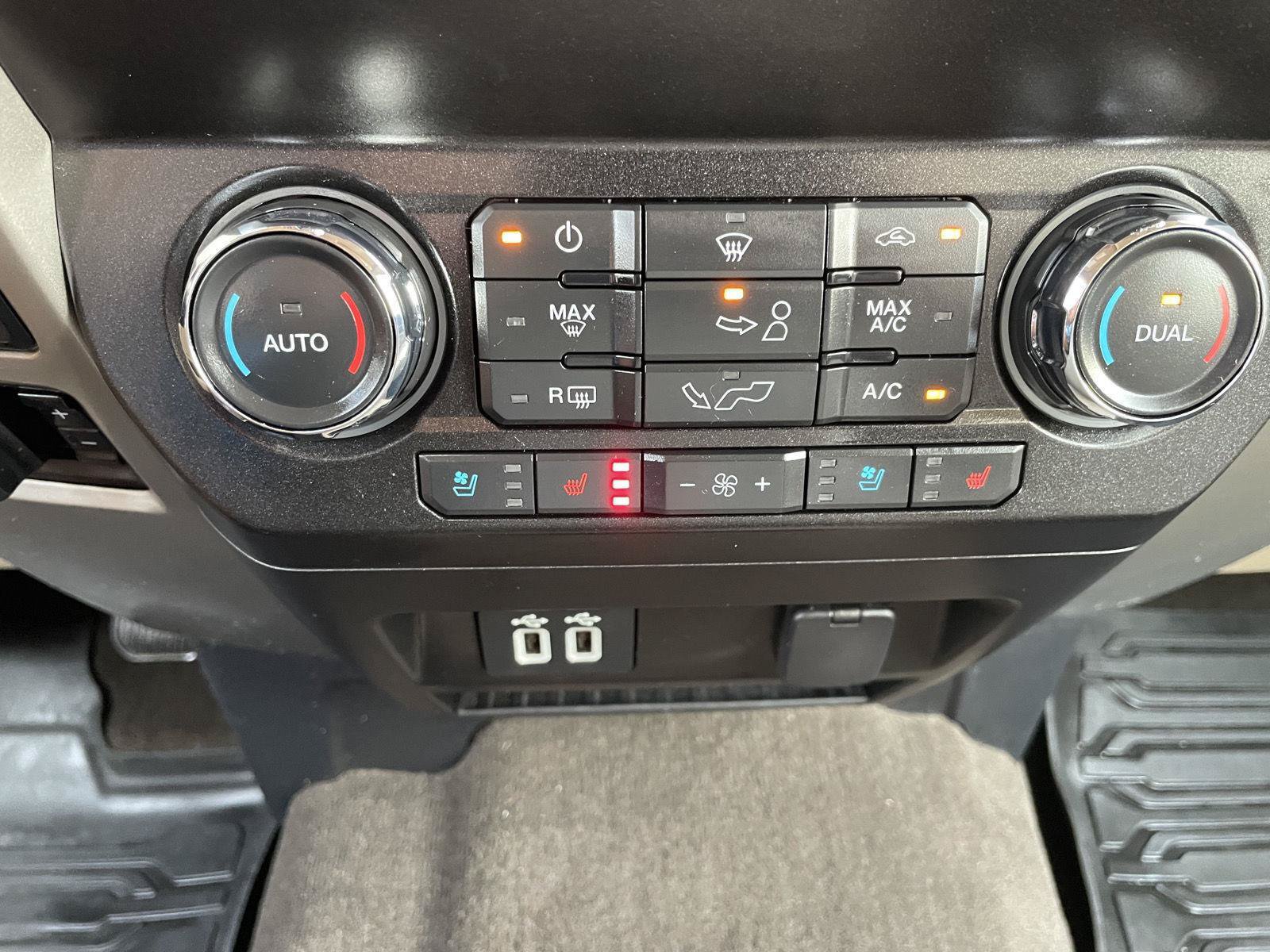 Certified 2019 Ford F150 Lariat AWD/4WD image 28