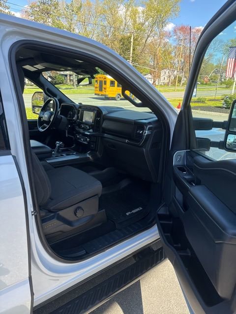 Certified 2022 Ford F150 XLT w/ Equipment Group 301A Mid AWD/4WD image 18