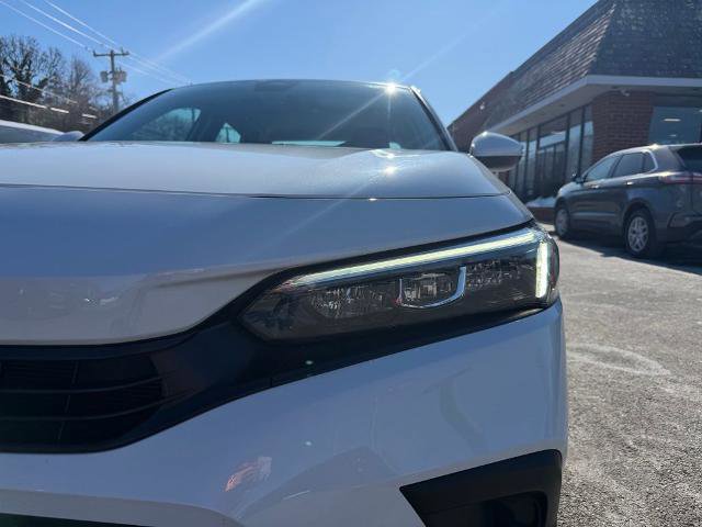 Used 2023 Honda Civic EX image 4