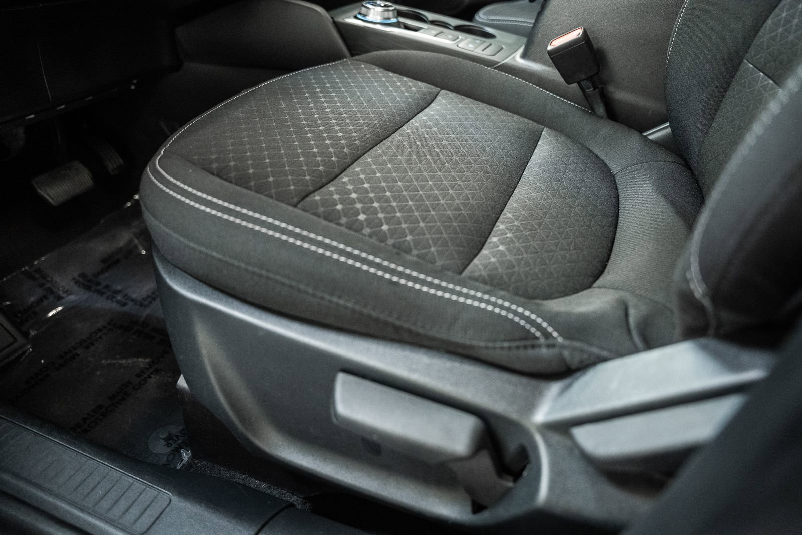 Certified 2025 Ford Escape Active image 35