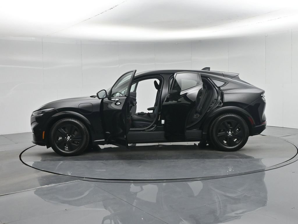 Certified 2022 Ford Mustang Mach-E California Route 1 image 36