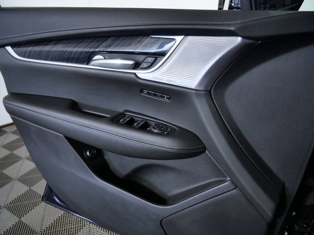 Used 2022 Cadillac XT6 Premium Luxury AWD/4WD image 30