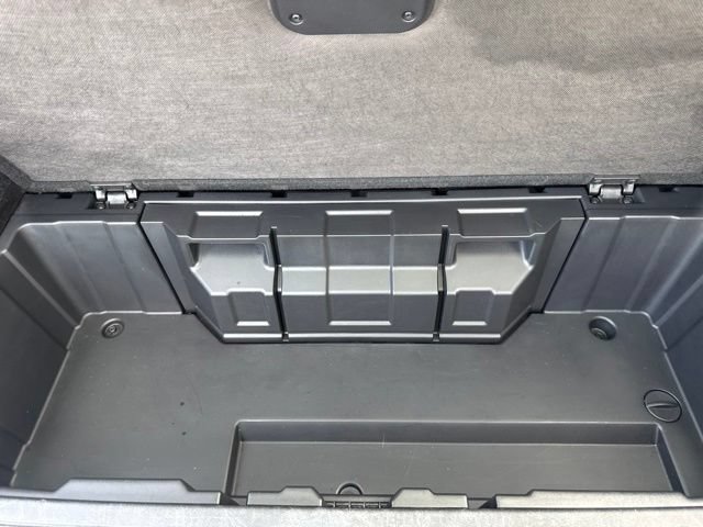 Used 2019 Nissan Pathfinder SV AWD/4WD image 42