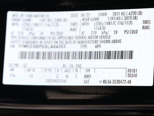 Certified 2025 Ford Bronco Badlands AWD/4WD image 32