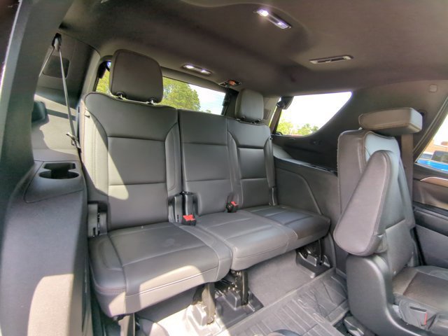 Used 2023 Chevrolet Tahoe High Country image 32