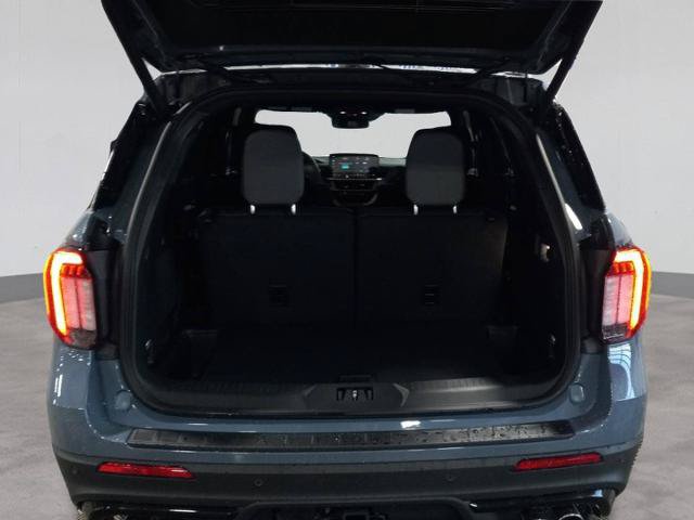 Certified 2025 Ford Explorer ST AWD/4WD image 27