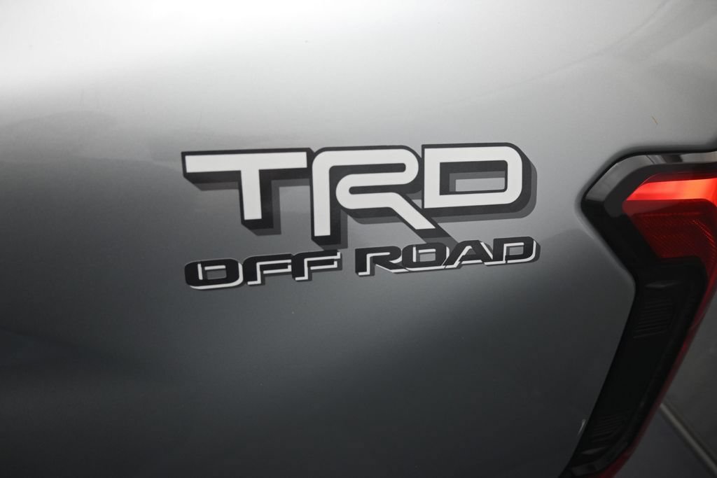 Used 2024 Toyota Tacoma TRD Off-Road AWD/4WD image 2
