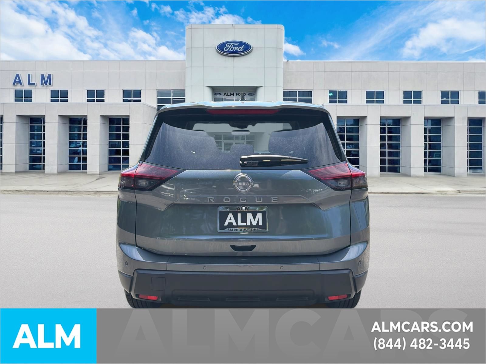 Used 2025 Nissan Rogue SV FWD image 6