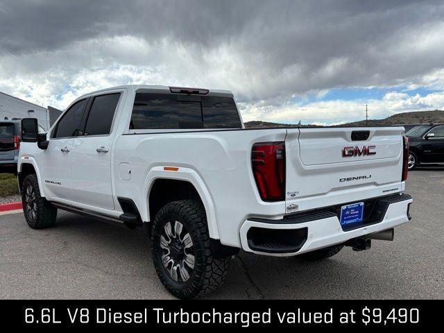 Used 2024 GMC Sierra 3500 Denali AWD/4WD image 3