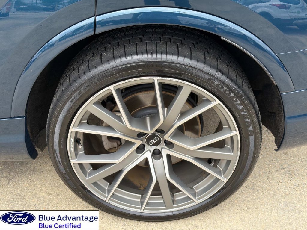 Used 2019 Audi Q7 3.0T Prestige w/ Prestige Package AWD/4WD image 7