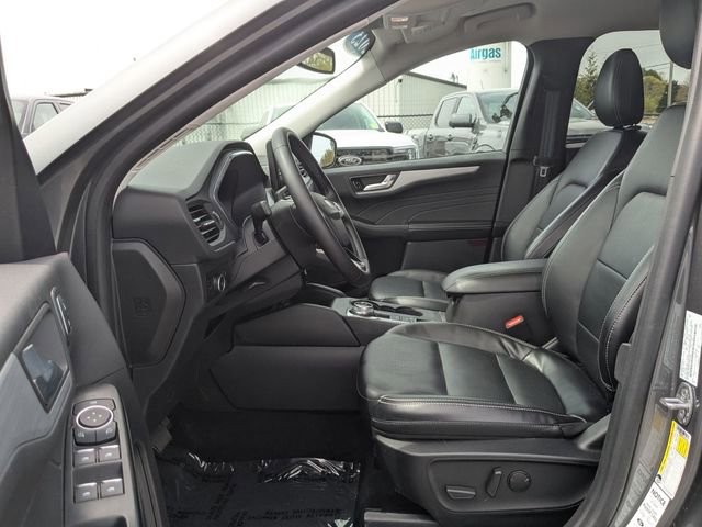 Certified 2023 Ford Escape Platinum AWD/4WD image 20