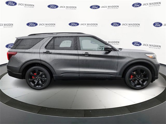 Certified 2020 Ford Explorer ST w/ ST Street Pack image 2
