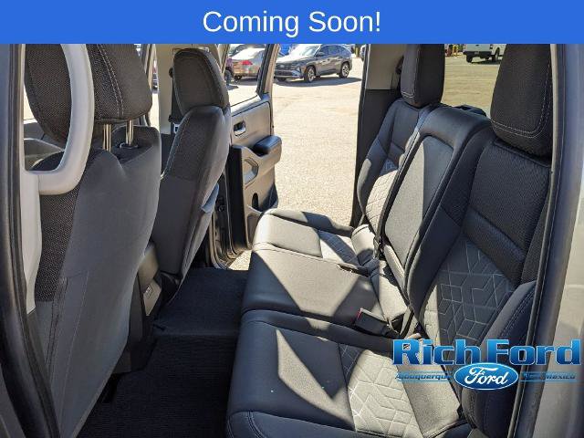 Used 2025 Nissan Frontier SV AWD/4WD image 16