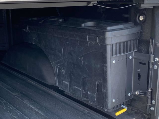 Used 2022 GMC Sierra 2500 AT4 w/ AT4 Preferred Package AWD/4WD image 36
