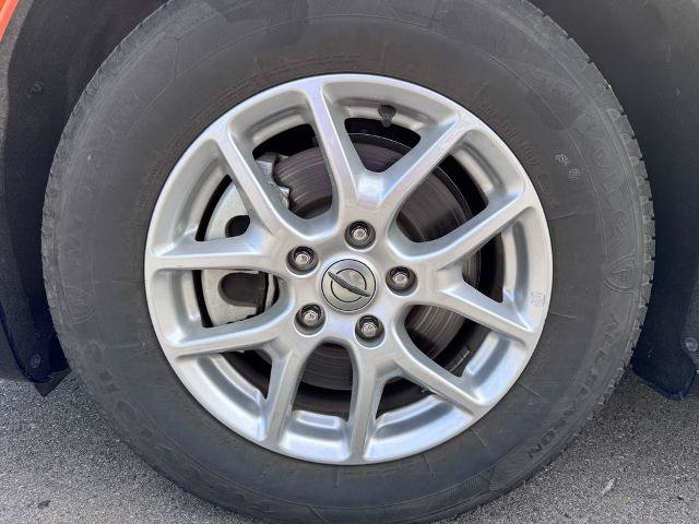 Used 2023 Chrysler Pacifica Touring-L FWD image 9