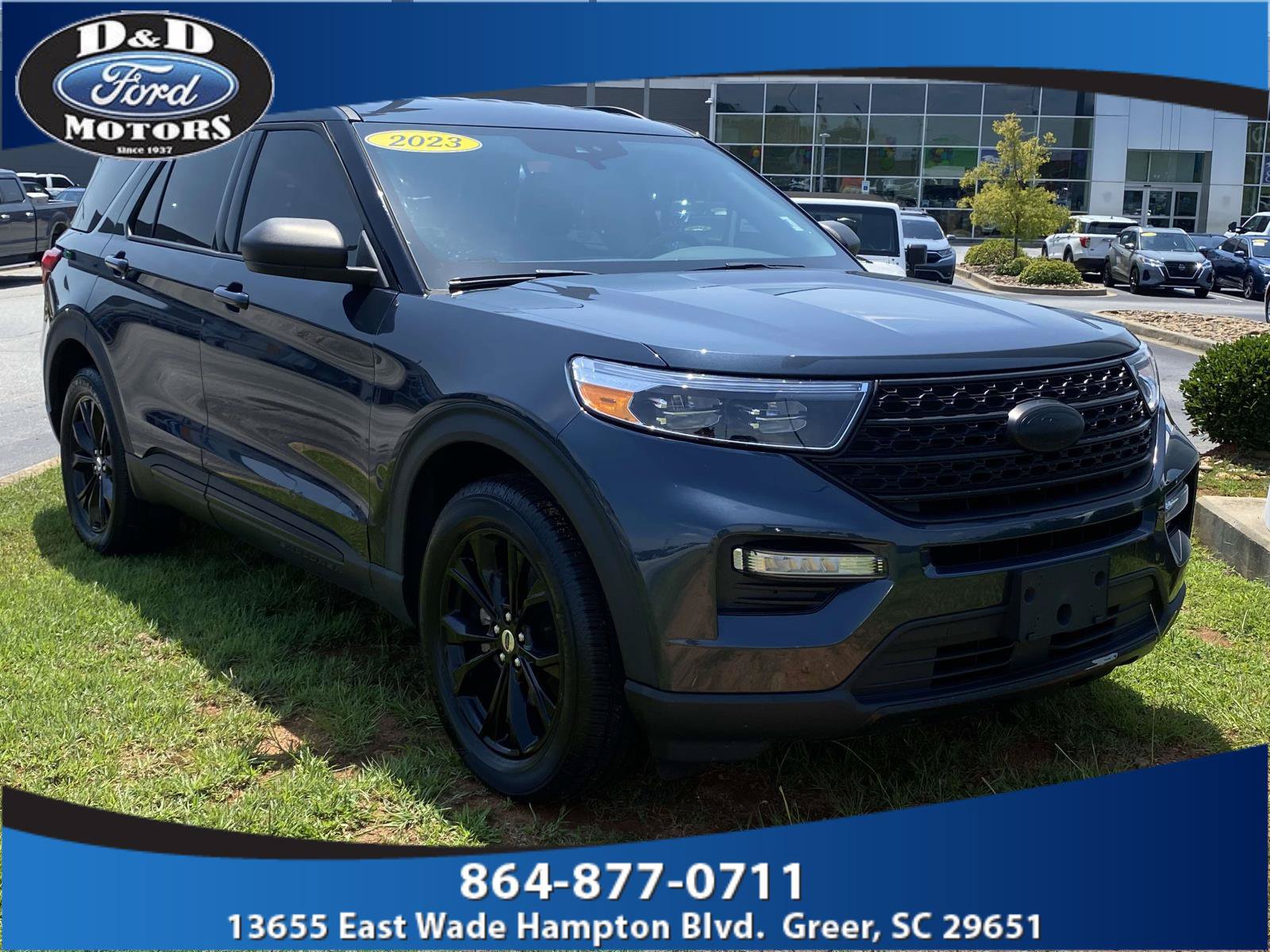 Certified 2023 Ford Explorer XLT w/ Equipment Group 202A AWD/4WD image 1