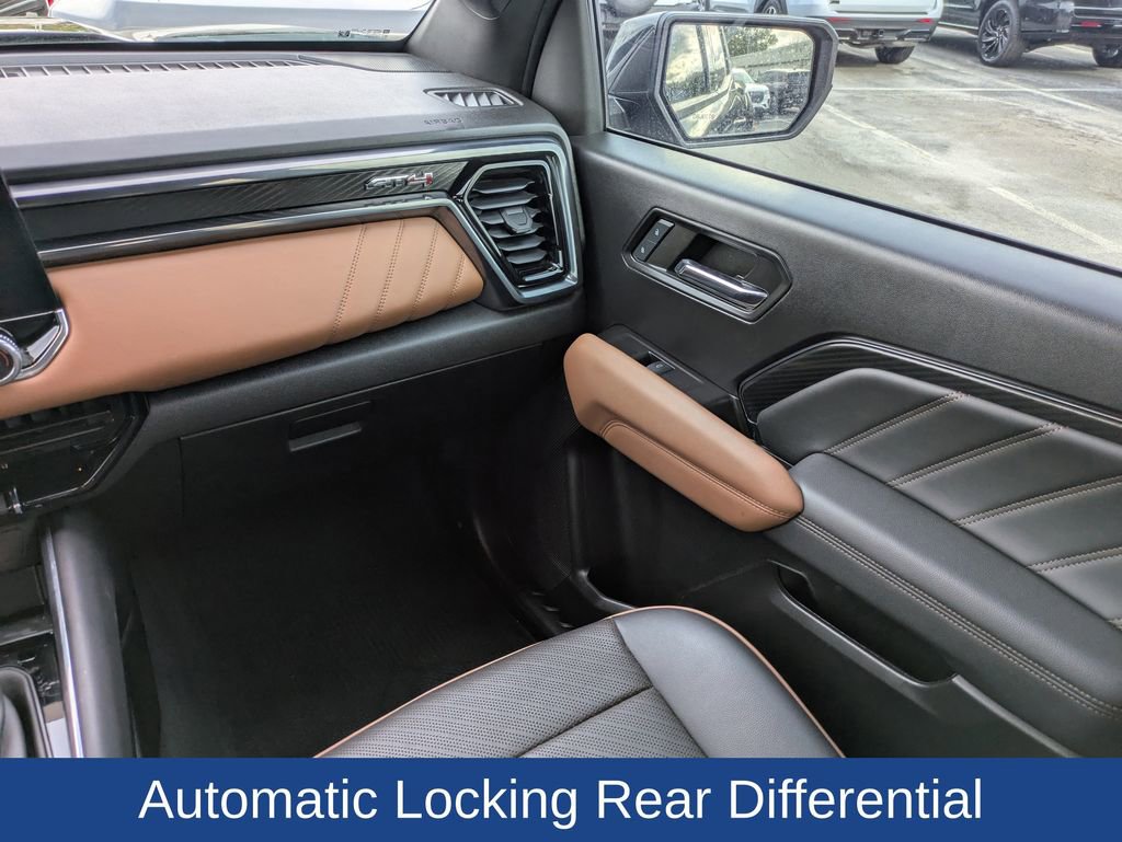 Used 2024 GMC Canyon AT4 w/ AT4 Premium Package image 18