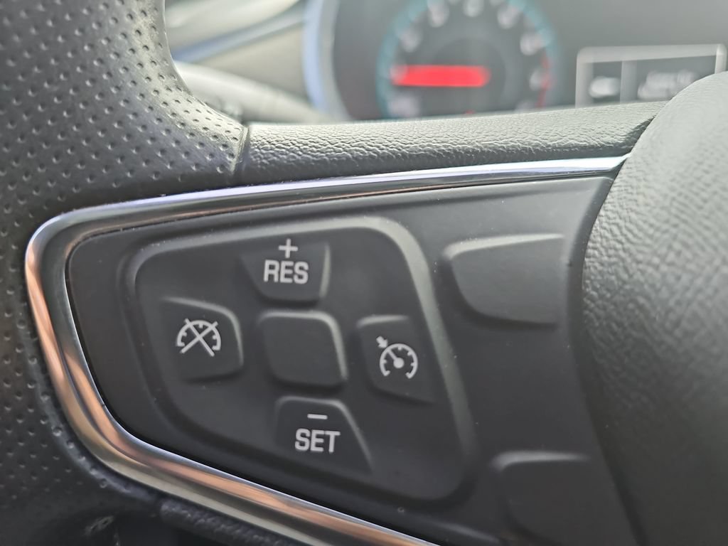 Used 2021 Chevrolet Malibu LT FWD image 16