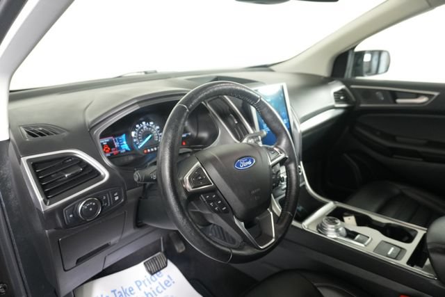 Certified 2022 Ford Edge SEL w/ Convenience Package AWD/4WD image 18