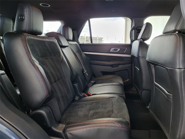 Certified 2019 Ford Explorer XLT w/ Equipment Group 202A image 24