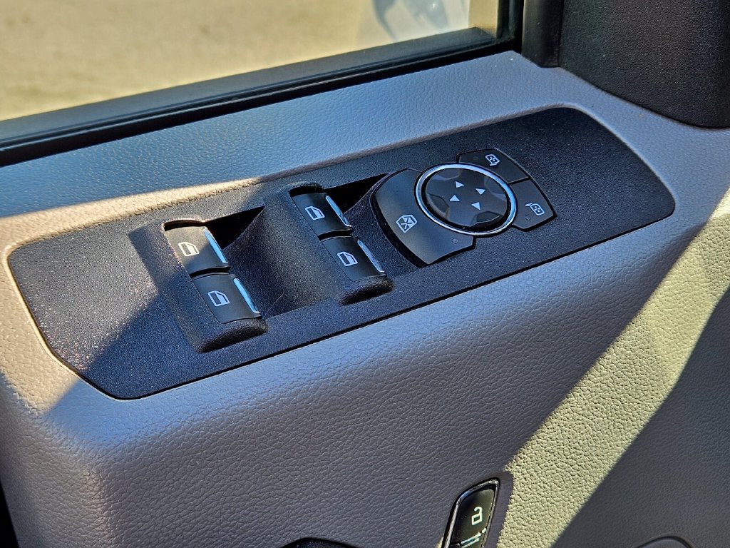 Certified 2020 Ford F250 XL w/ STX Appearance Package AWD/4WD image 18