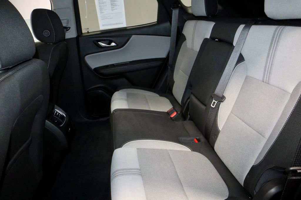 Used 2023 Chevrolet Blazer LT w/ Convenience Package FWD image 23