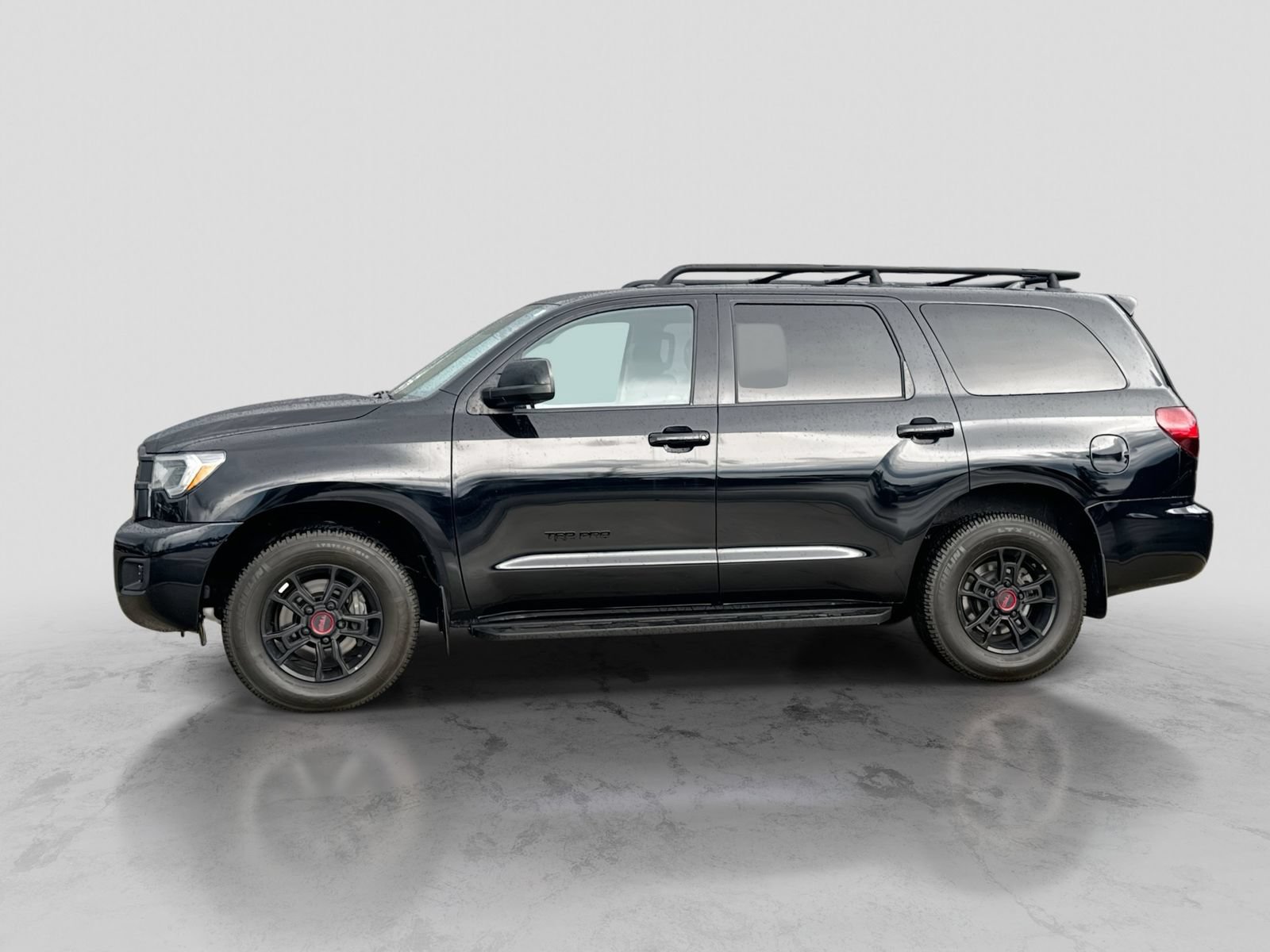Used 2020 Toyota Sequoia TRD Pro AWD/4WD image 3