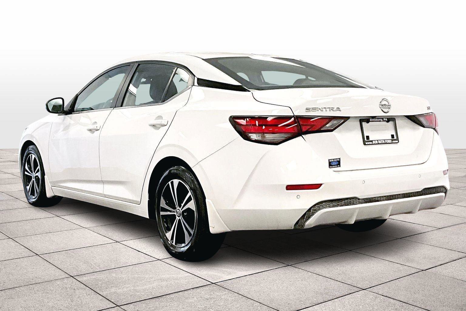 Used 2021 Nissan Sentra SV image 4