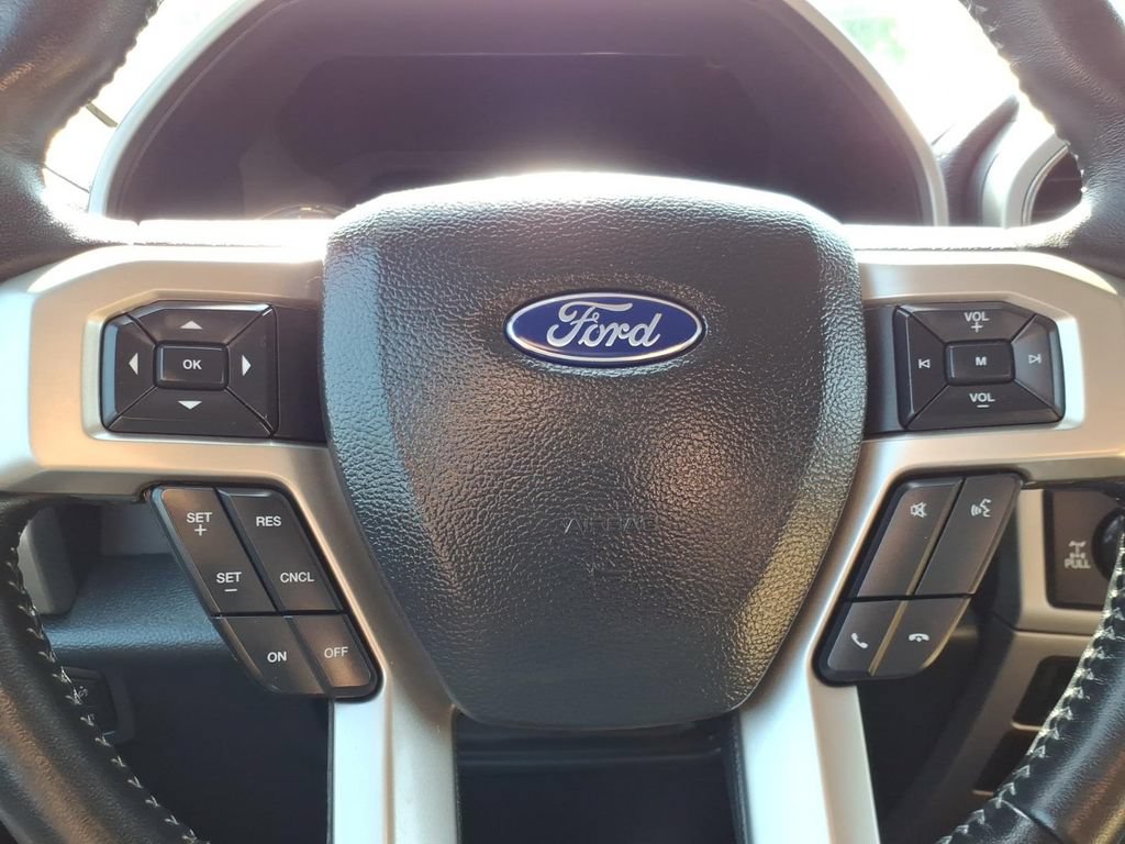 Certified 2022 Ford F250 Lariat w/ Lariat Ultimate Package AWD/4WD image 31