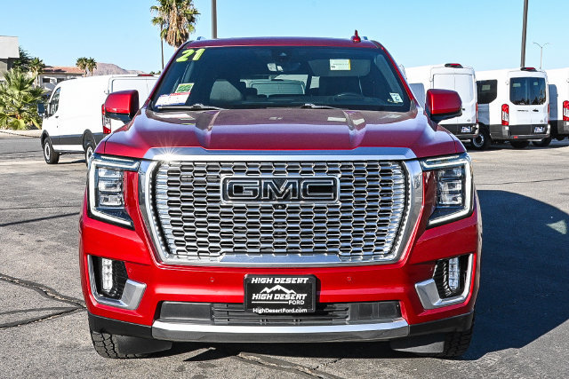 Used 2021 GMC Yukon Denali w/ Denali Premium Package RWD image 2
