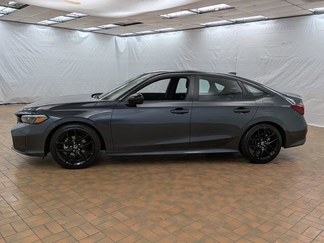 Used 2025 Honda Civic Sport image 2